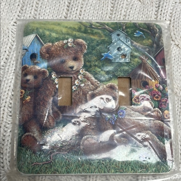 NWOT Teddy Bear Double Light metal Switch Cover garden scene bird nests flowers - Picture 2 of 5